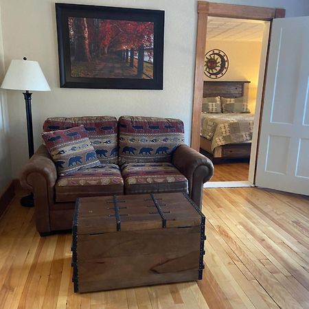 Tavern - Country Suite Newport المظهر الخارجي الصورة