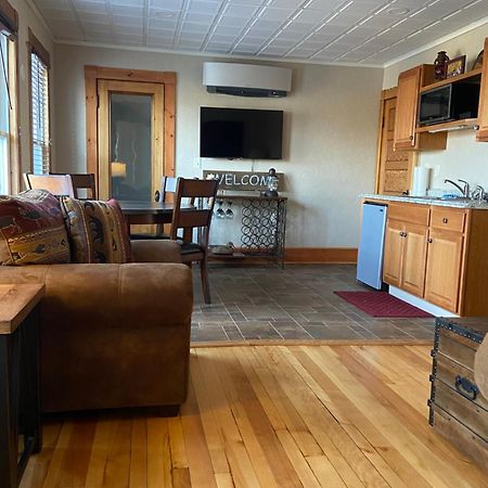 Tavern - Country Suite Newport المظهر الخارجي الصورة